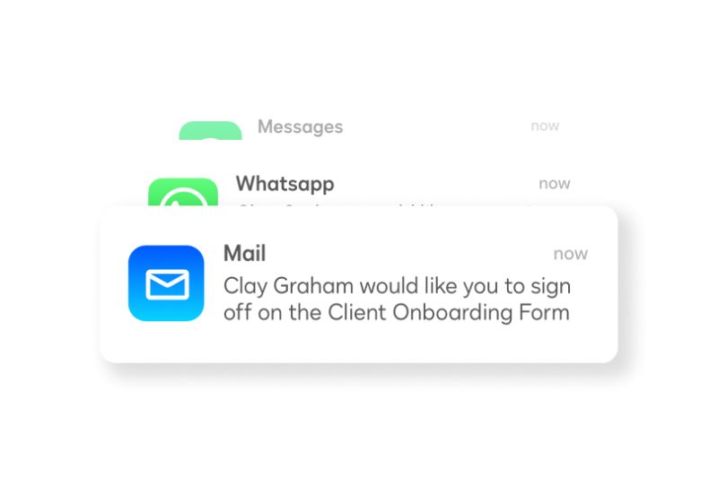 Notifikasi permintaan tanda tangan via WhatsApp dan email