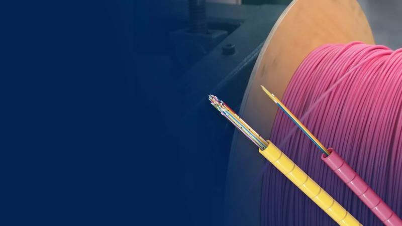 Kabel fiber optik